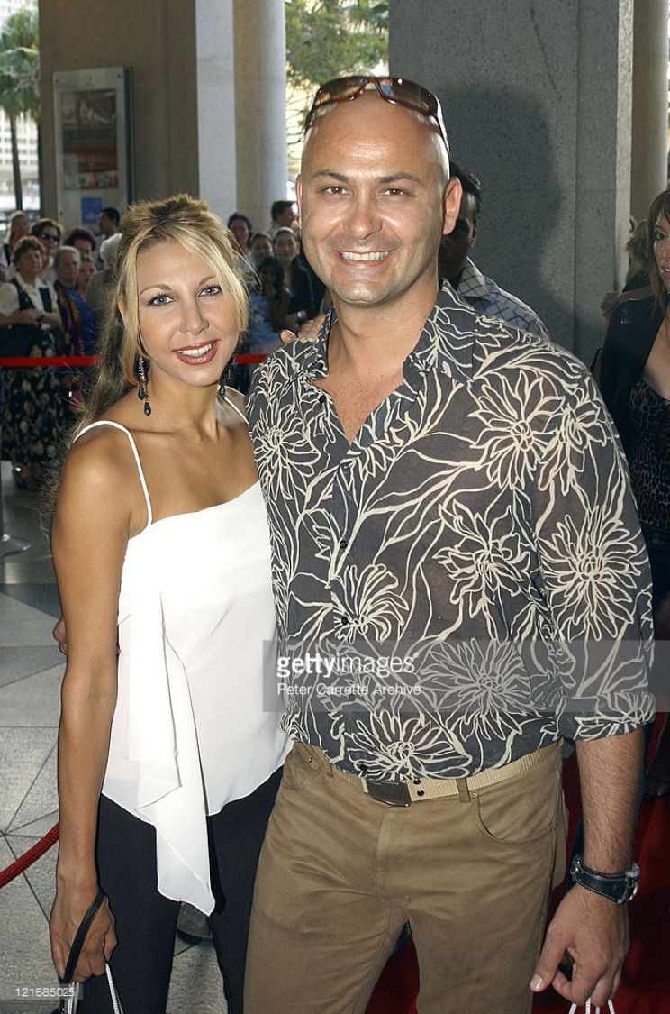 Steve Bastoni