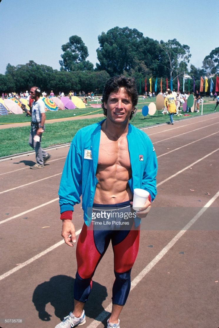 Steve Bond