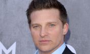 Steve Burton