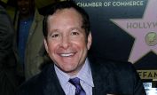 Steve Guttenberg