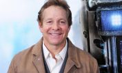 Steve Guttenberg