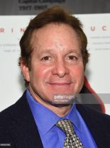 Steve Guttenberg