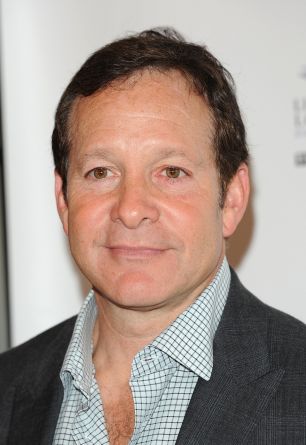 Steve Guttenberg