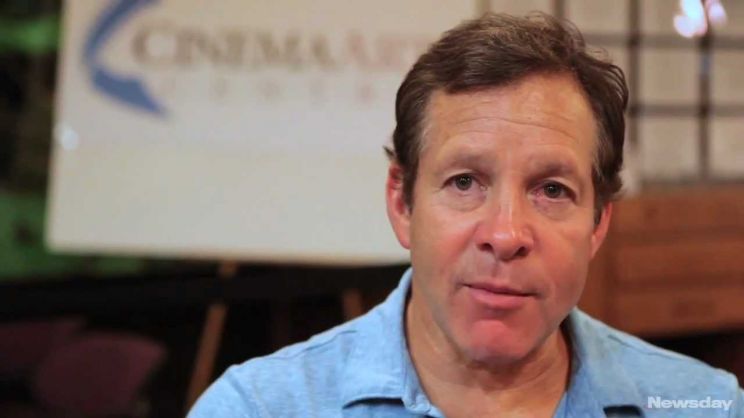 Steve Guttenberg