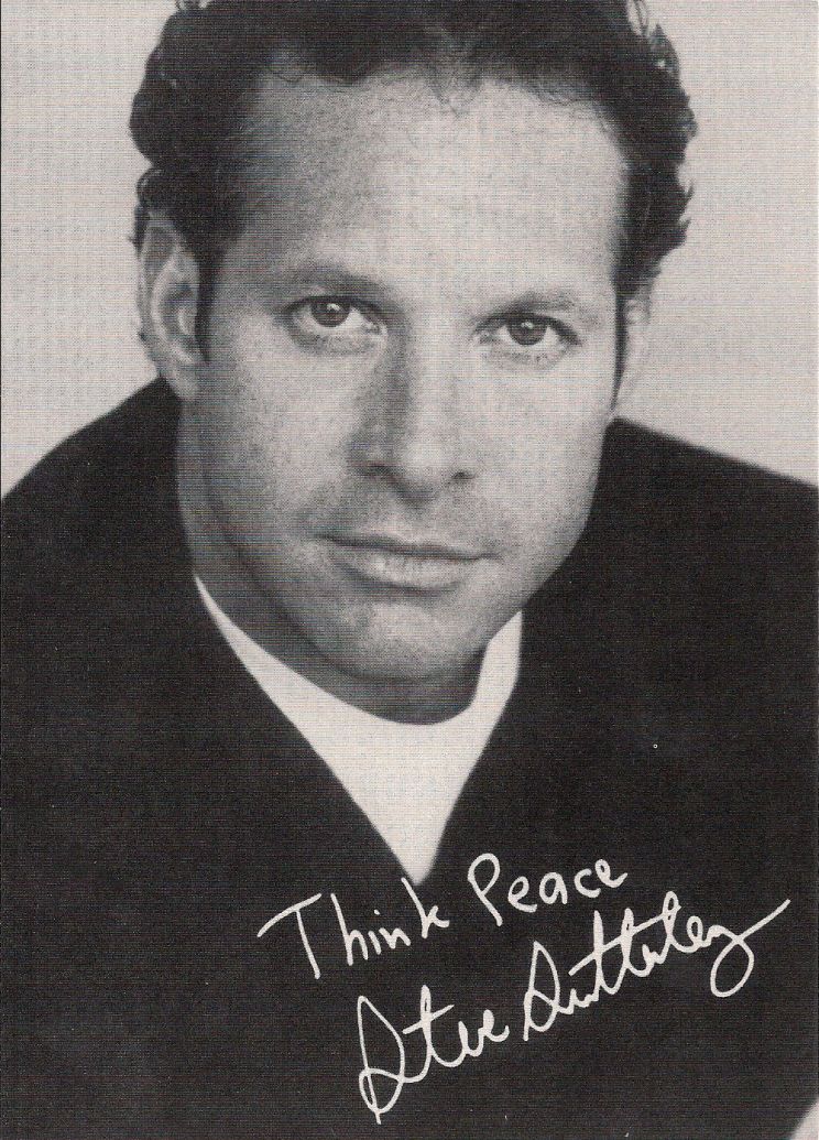 Steve Guttenberg