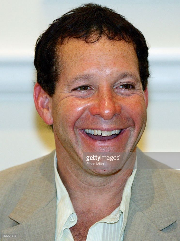 Steve Guttenberg