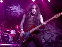 Steve Harris