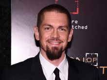 Steve Howey