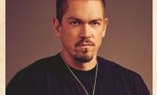 Steve Howey