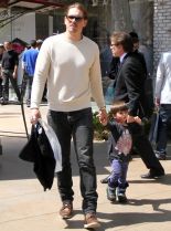Steve Howey photo