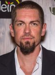 Steve Howey