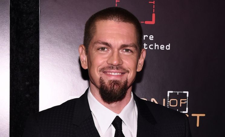 Steve Howey