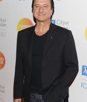 Steve Perry