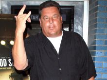 Steve Schirripa