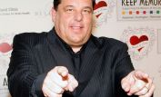 Steve Schirripa