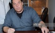 Steve Schirripa