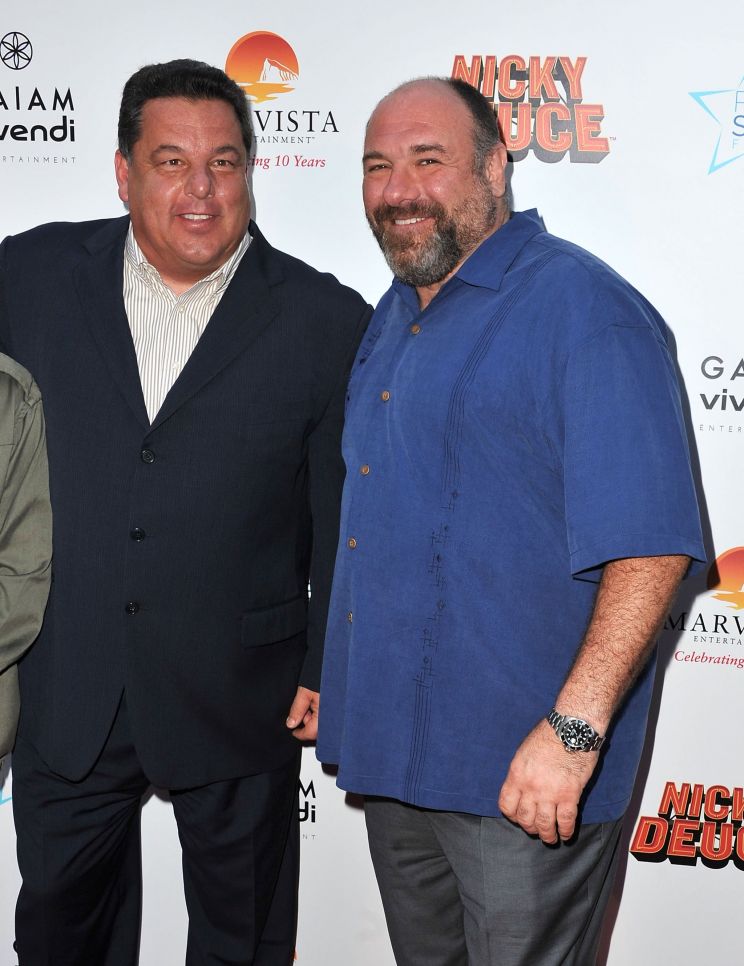 Steve Schirripa