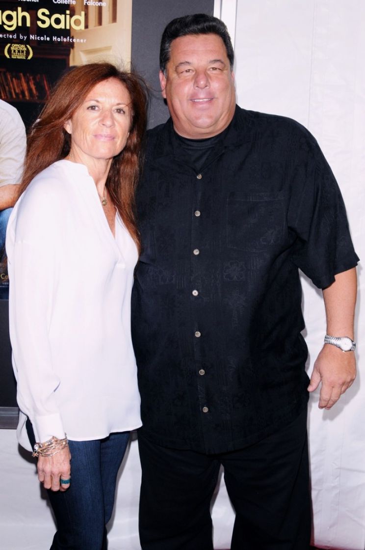 Steve Schirripa