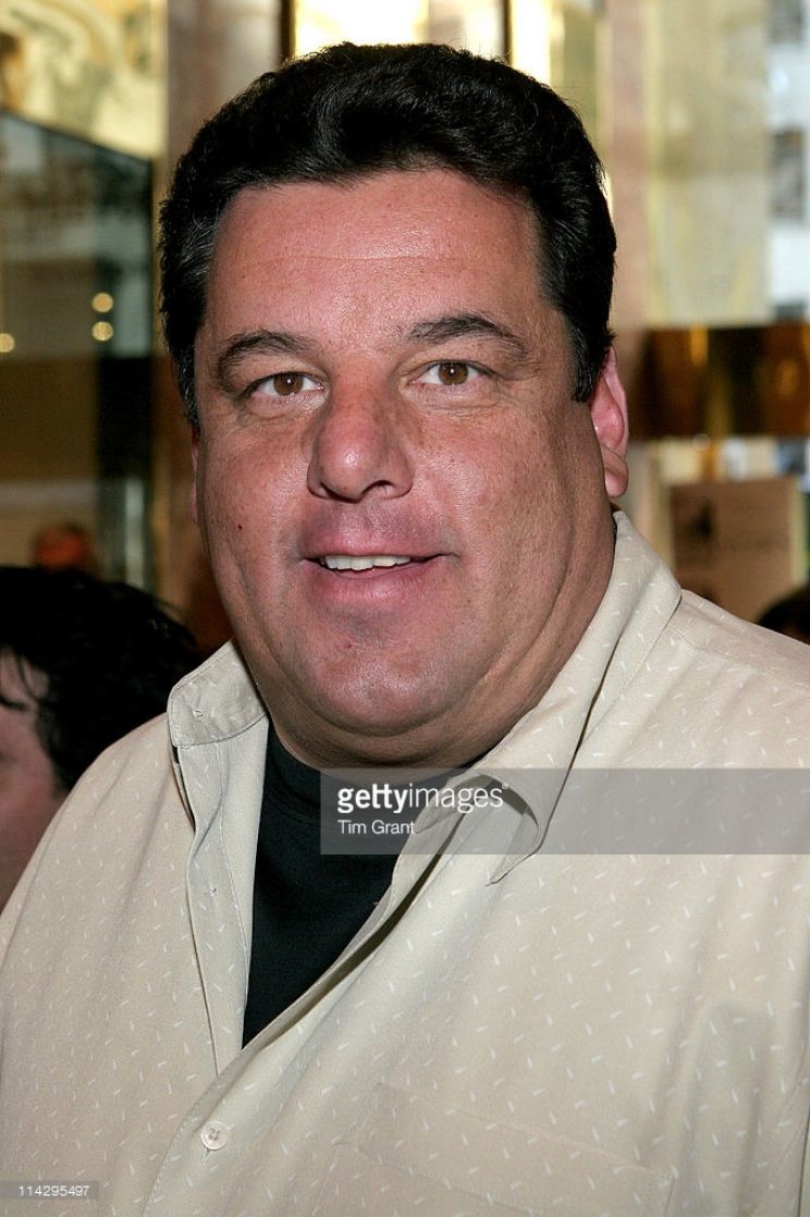 Steve Schirripa