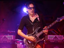 Steve Vai