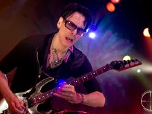 Steve Vai