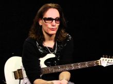 Steve Vai