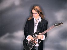 Steve Vai