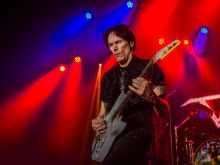 Steve Vai