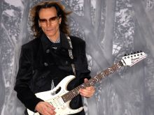 Steve Vai