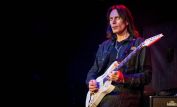 Steve Vai