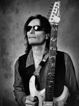 Steve Vai