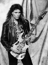 Steve Vai