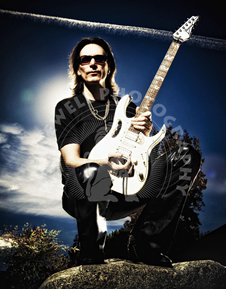 Steve Vai