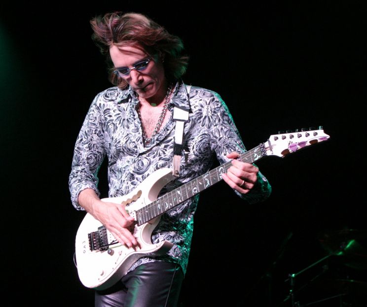 Steve Vai