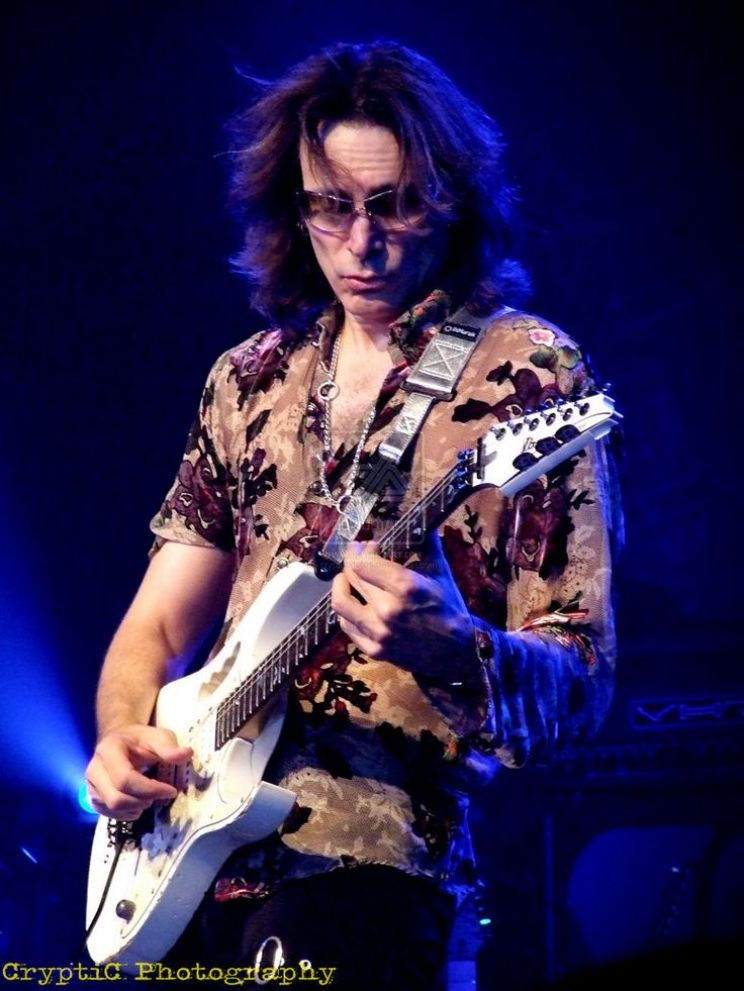 Steve Vai