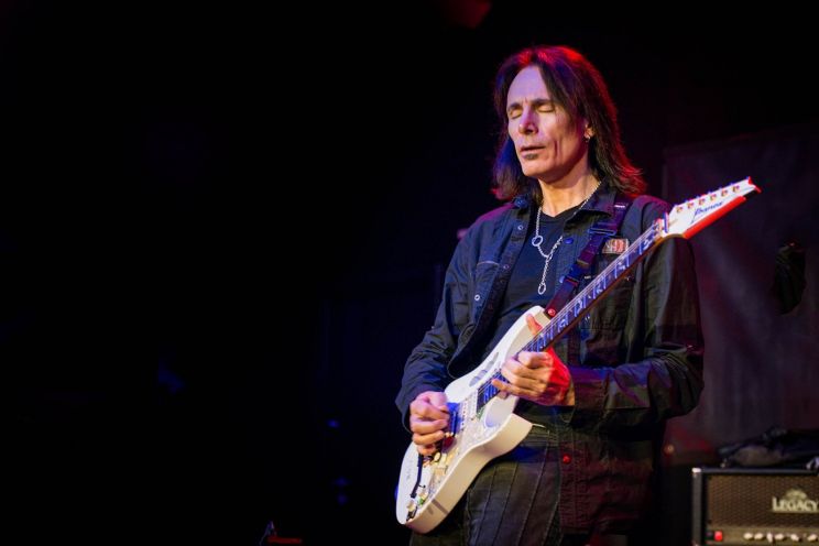 Steve Vai