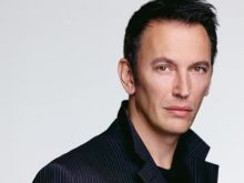 Steve Valentine