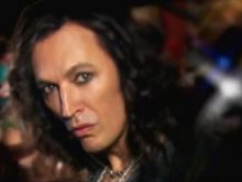 Steve Valentine