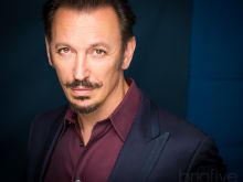 Steve Valentine