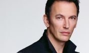 Steve Valentine