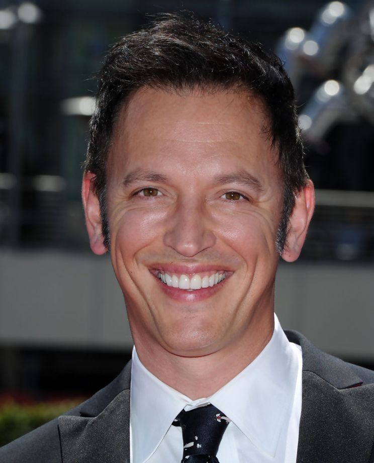 Steve Valentine