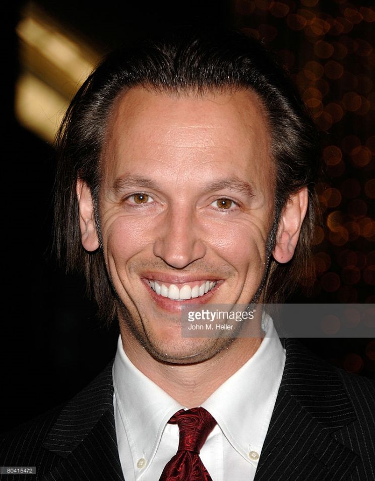 Steve Valentine