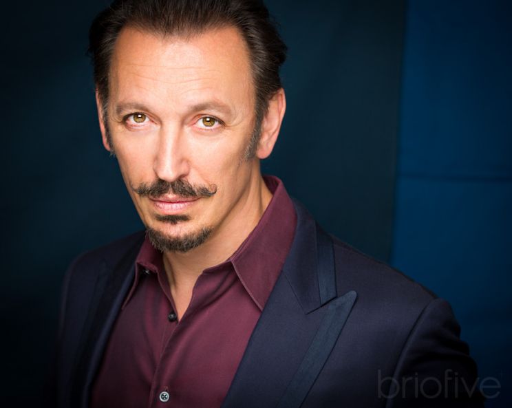 Steve Valentine