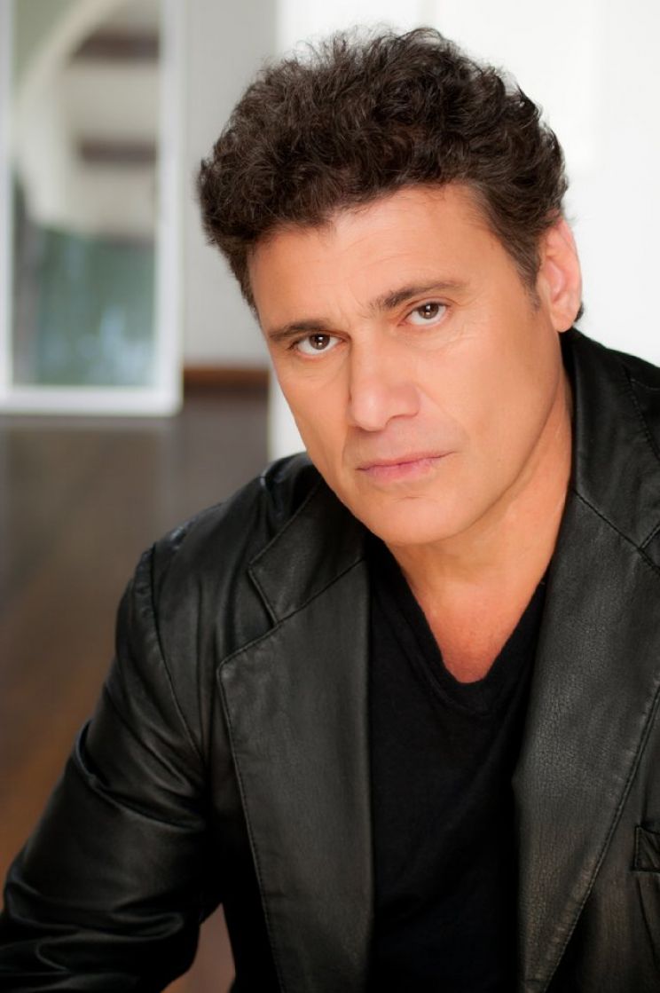 Steven Bauer