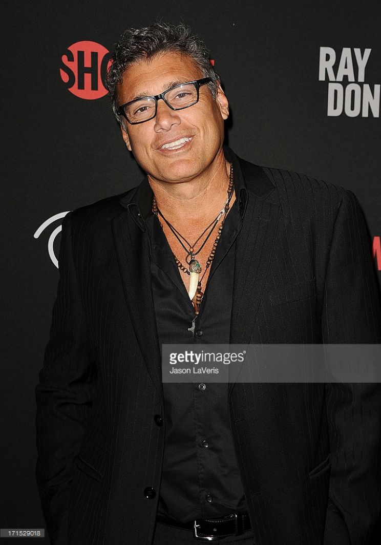 Steven Bauer