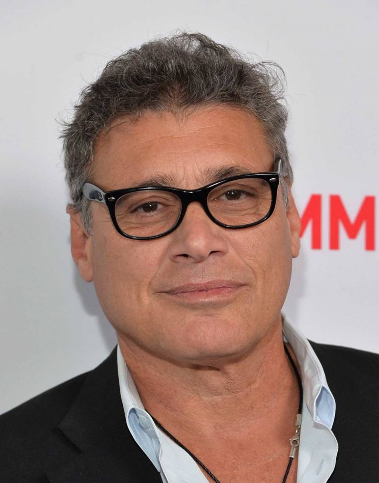 Steven Bauer