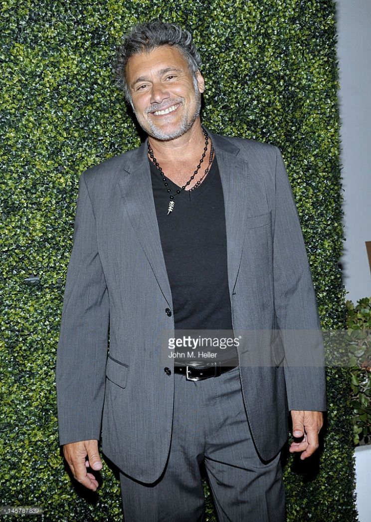 Steven Bauer