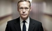 Steven Mackintosh