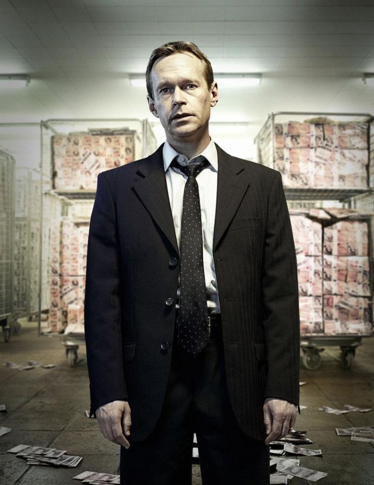 Steven Mackintosh