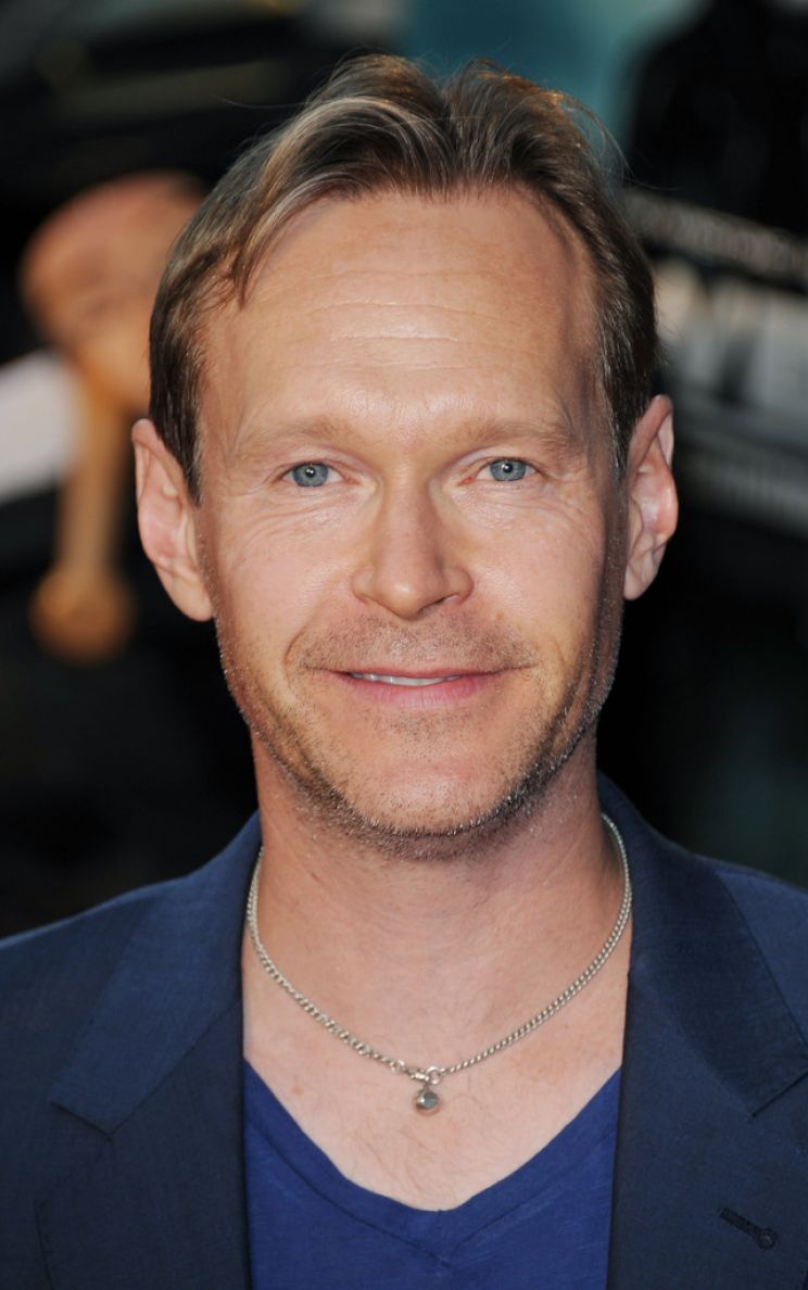 Steven Mackintosh